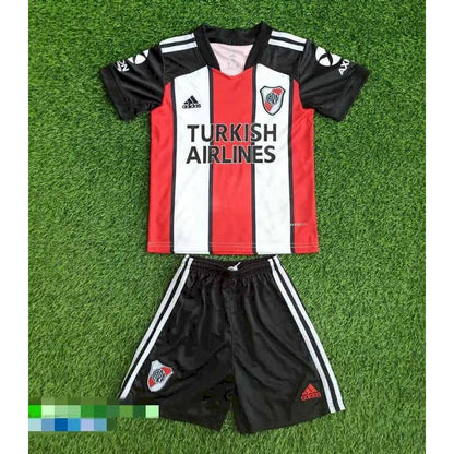 Terceiro uniforme infantil do River Plate 2021/22