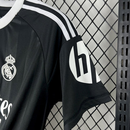 Real Madrid 2025/26 Training Jersey