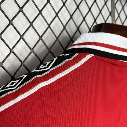 Camisa retrô do Manchester United 1998/99