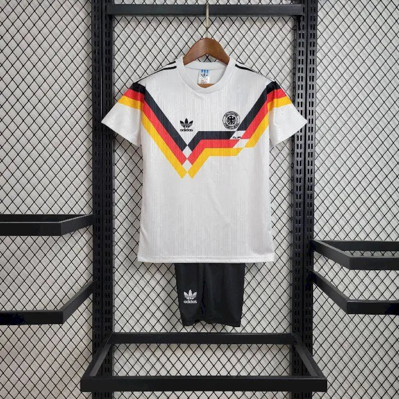 Camisa e shorts retrô infantil da Alemanha 1992