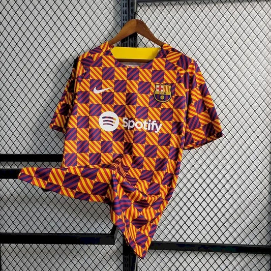 Camisa de treino pré-jogo do Barcelona 2023/24