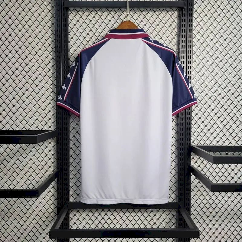 Camisa retrô reserva do Manchester City 1997/98