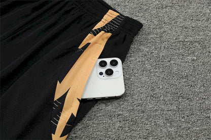 Camisa de treino adulto + short do Real Madrid 2024/25 14001