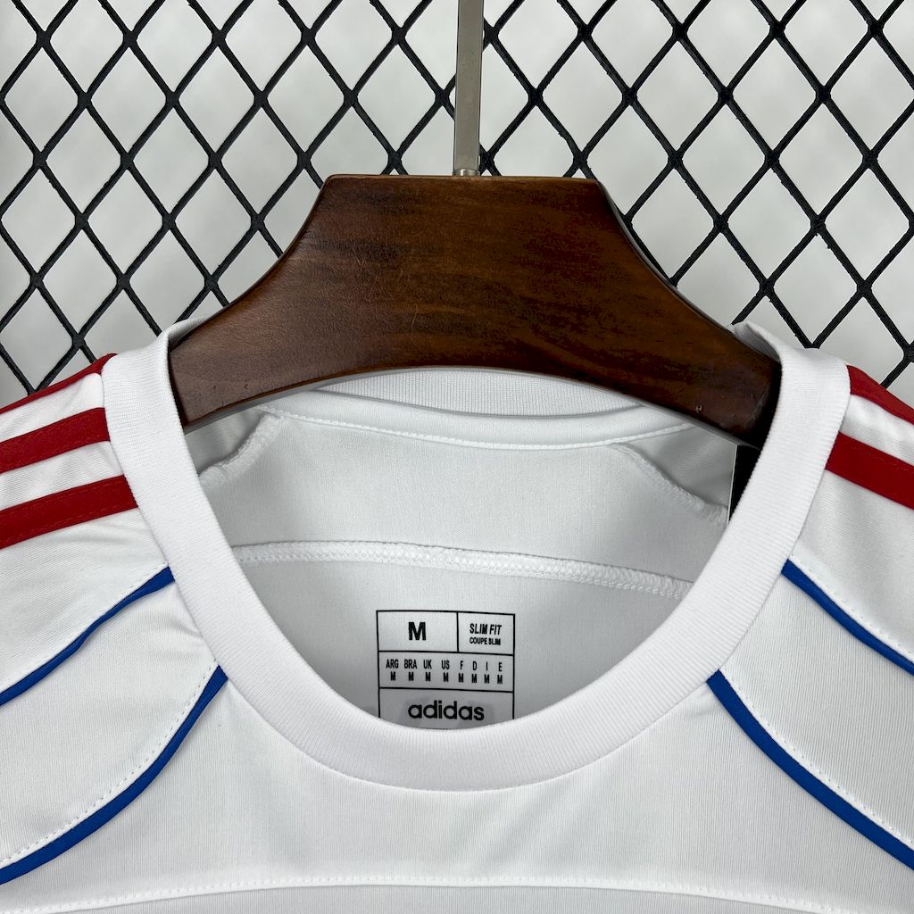Bayern Munich 2025/26 Leisure Jersey