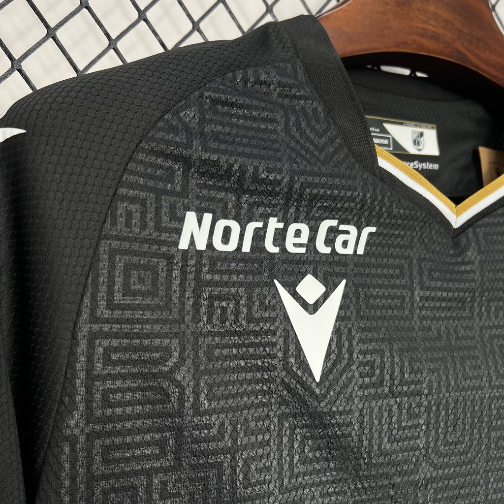 Vitória de Guimarães 2024/25 Away Jersey