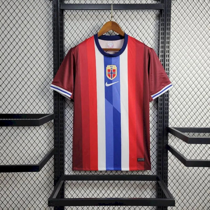 Camisa titular da Noruega 2024/25