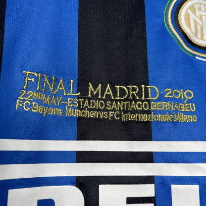Camisa retrô da Inter de Milão 2009/10