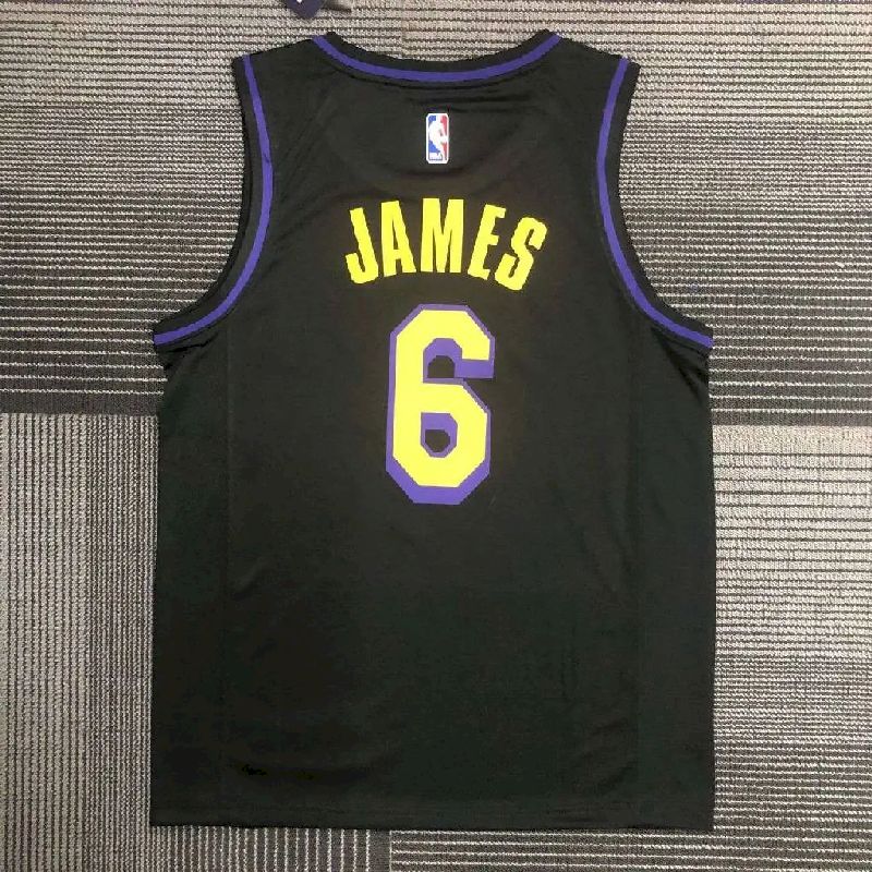 Men’s LeBron James Black Team Jersey