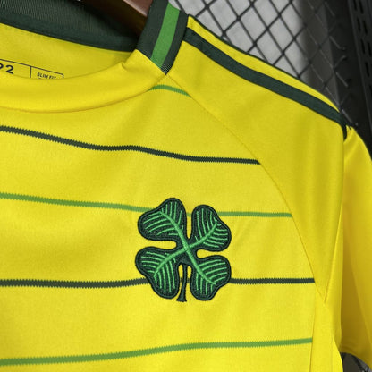 Kit reserva infantil do Celtic 2024/25