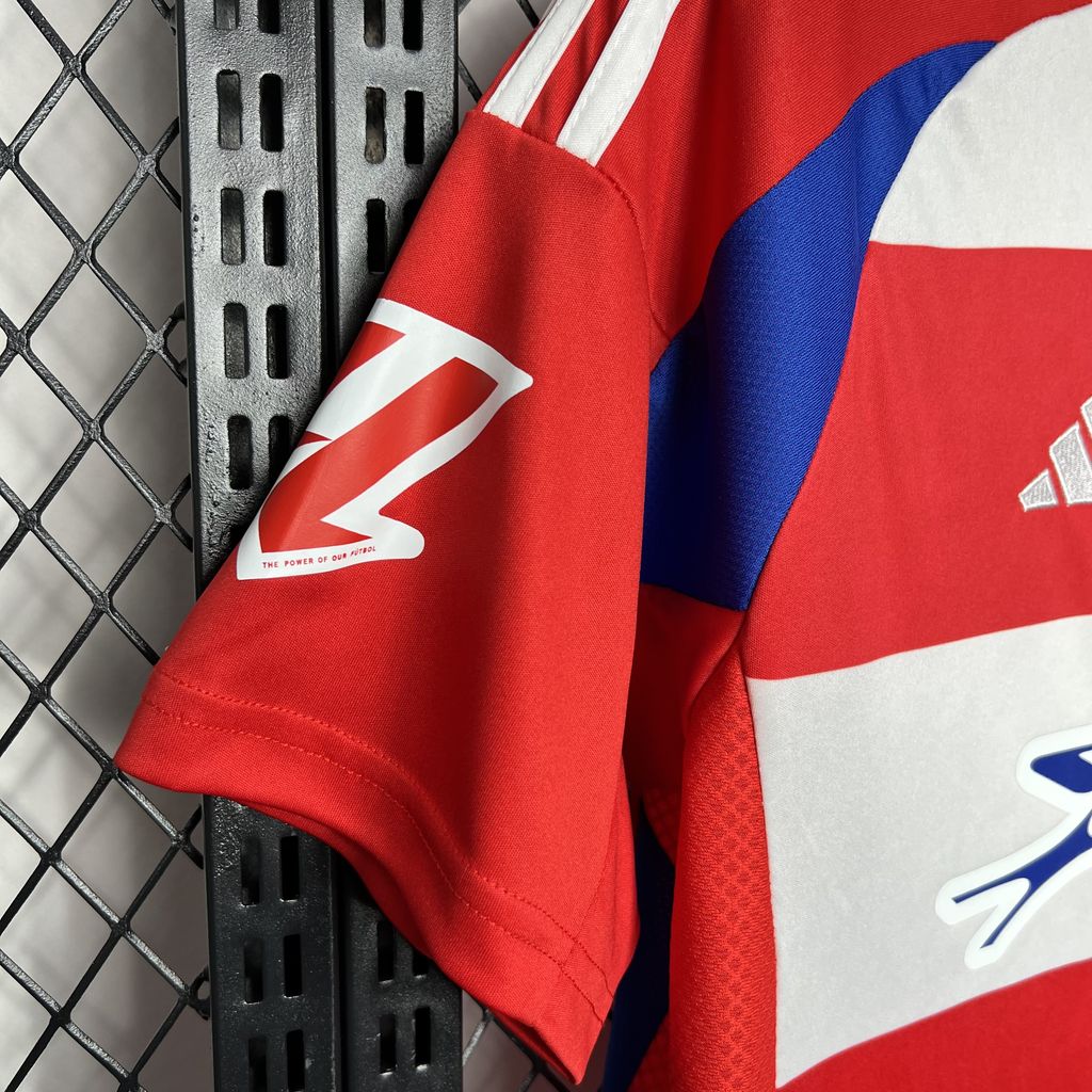 Camisa titular do Granada 2024/25