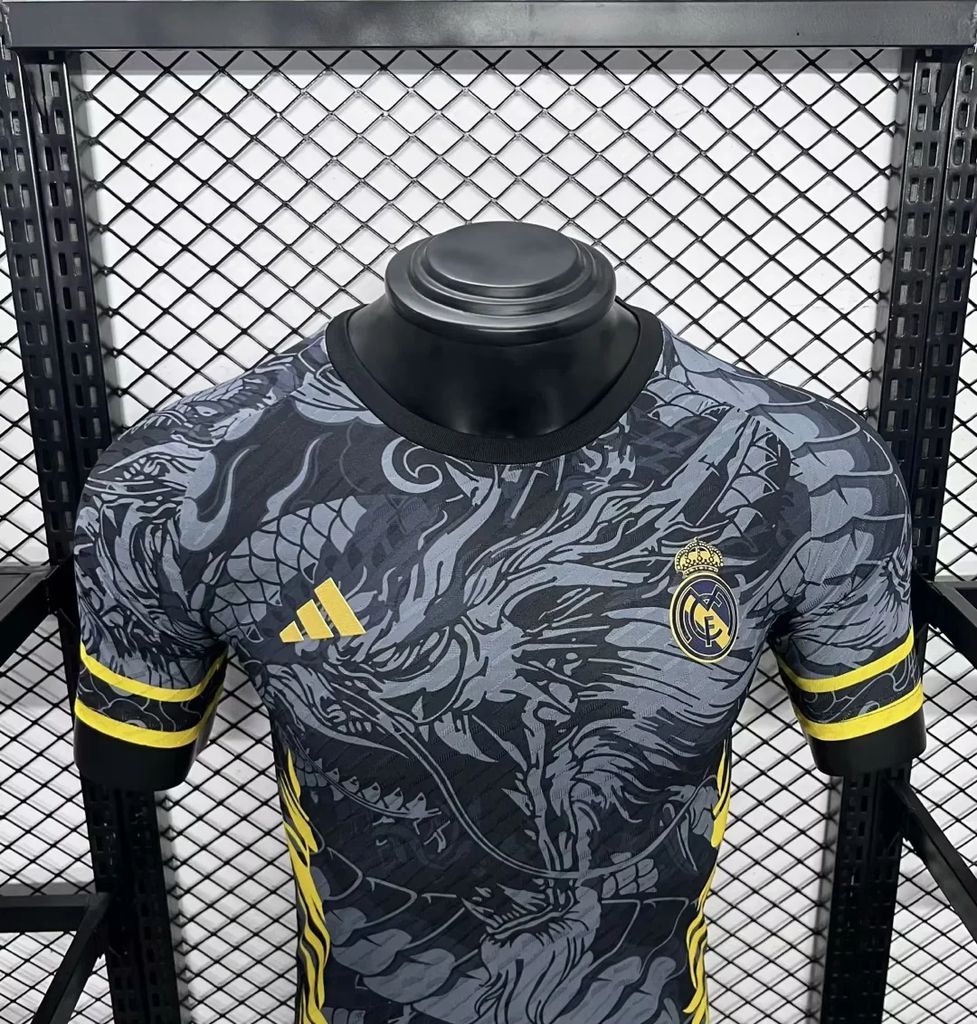 Camisa Real Madrid Ano do Dragão 2024/25 Edição Limitada Versão Jogador