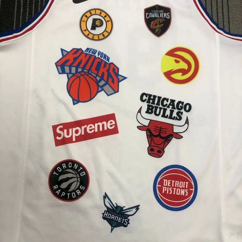 Camisa Swingman Player Masculina Co-branded Branca - Edição Limitada