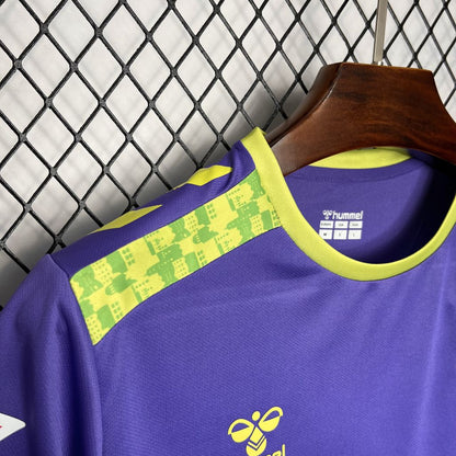 Camisa reserva do Málaga 2024/25