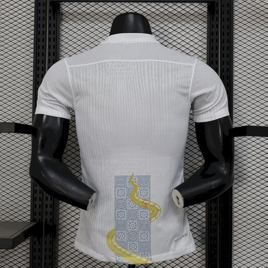 Camisa Tottenham Hotspur 2025/26 Edição Cobra Ouro Branco Versão Jogador