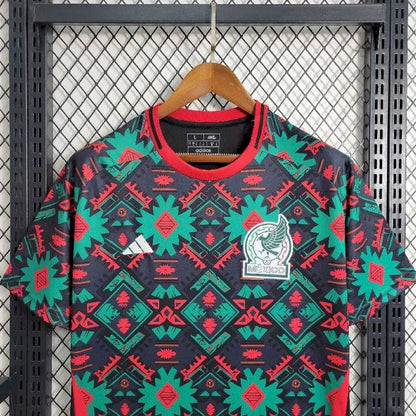 Camisa de treino pré-jogo do México 2023/24