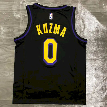 Camisa Masculina Kyle Kuzma 2020-21 Preta Swingman Versão Jogador – Noche Latina