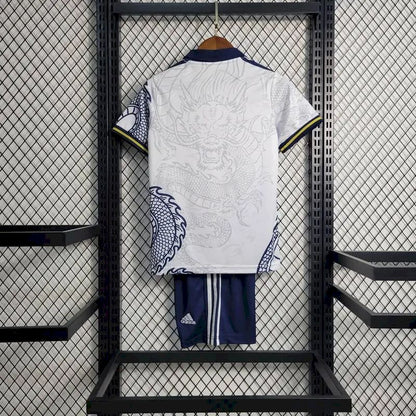 Kit Infantil Real Madrid 2022/23 White Dragon Edition