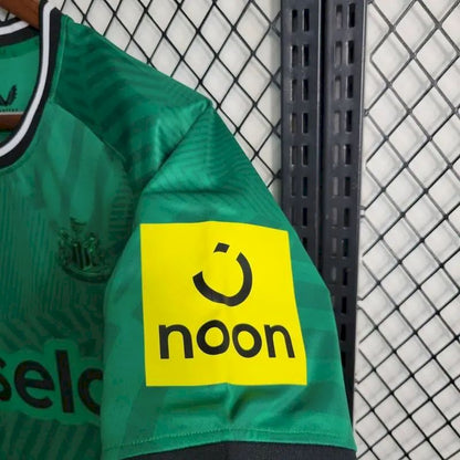 Camisa reserva do Newcastle United 2023/24