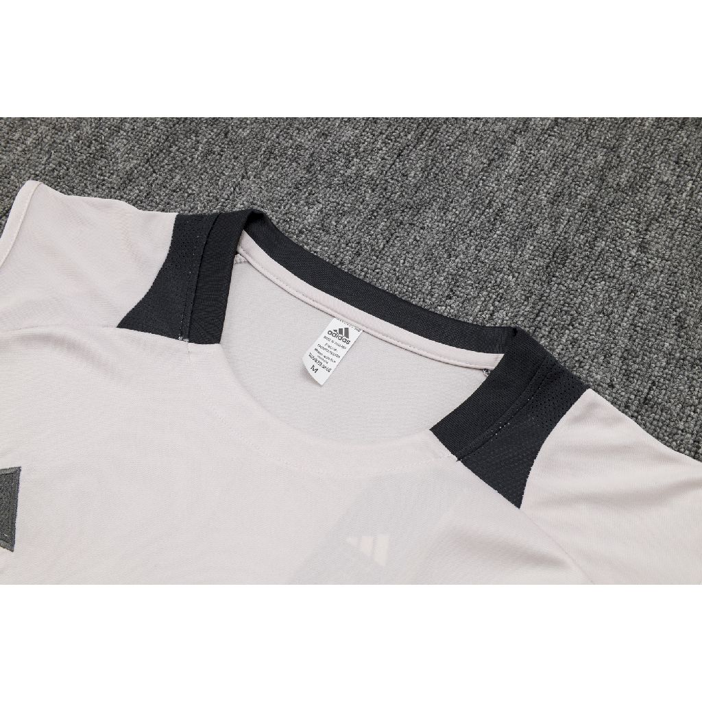 Camiseta regata e short adulto Real Madrid 2024/25 815