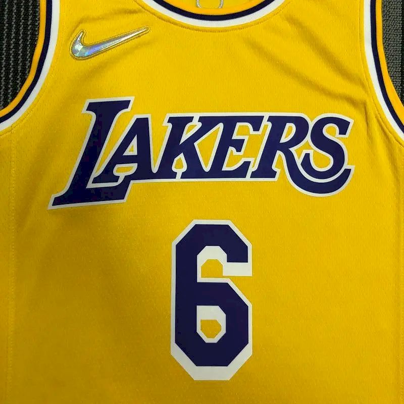 Camisa amarela masculina do LeBron James – Edição de 75º aniversário