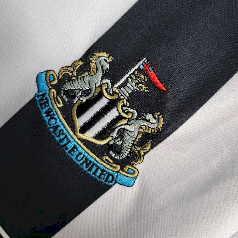 Camisa titular do Newcastle United 2023/24
