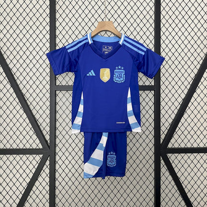 Uniforme reserva infantil da Argentina 2024/25