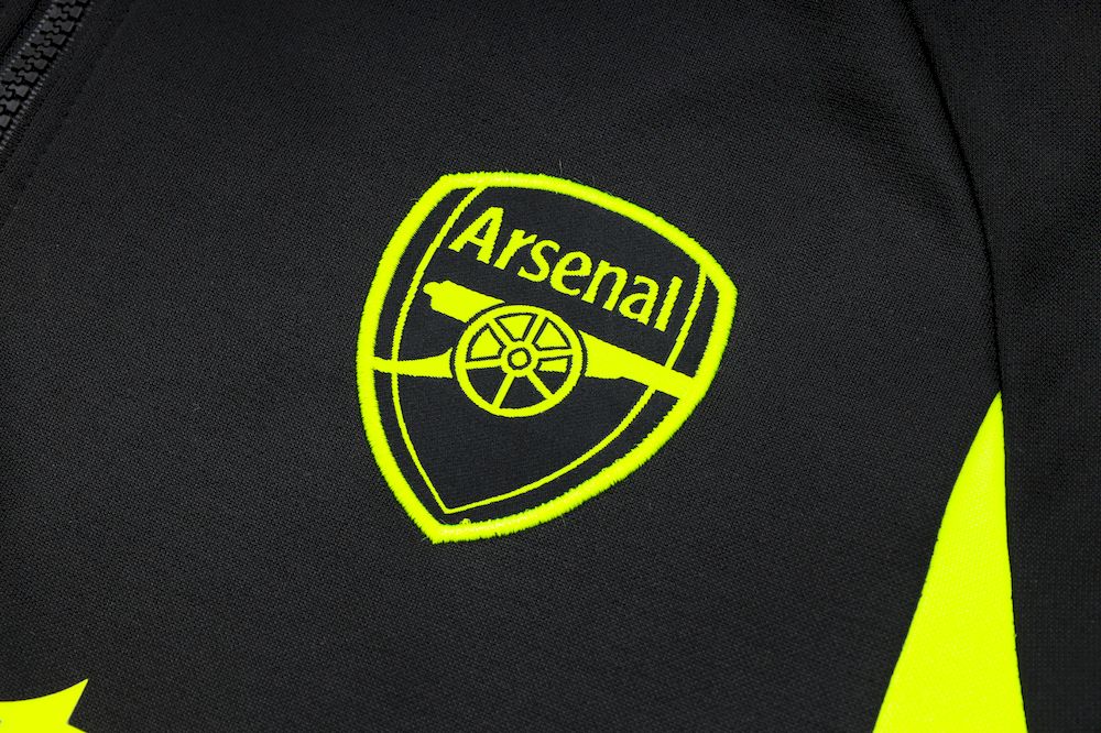 Moletom com capuz e calça do Arsenal 2023/24 815