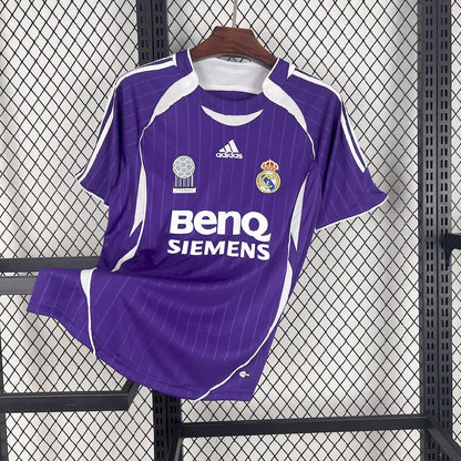 Camisa Retro Terceiro Real Madrid 2006/07