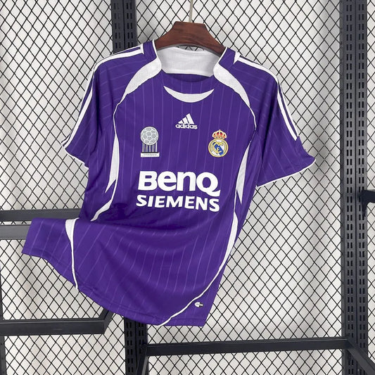 Camisa Retro Terceiro Real Madrid 2006/07