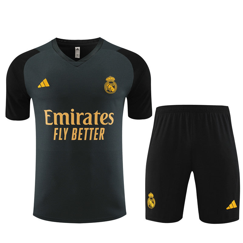 Camisa e short de treino adulto do Real Madrid 2023/24 14001