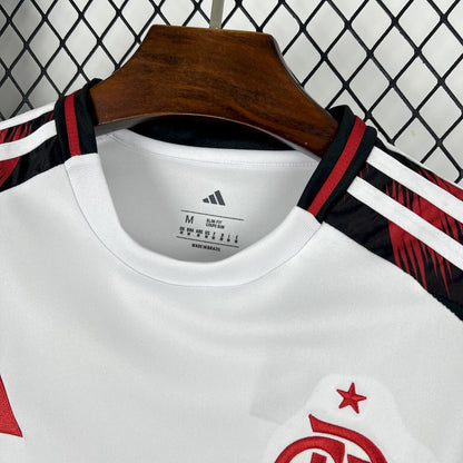 Camisa reserva do Flamengo 2025/26 vazada