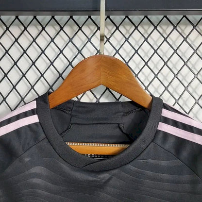 Inter Miami 2023/24 Away Kids Kit