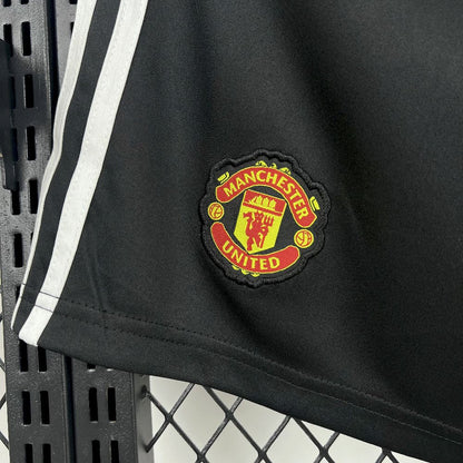 Manchester United 2025/26 Home Shorts 2