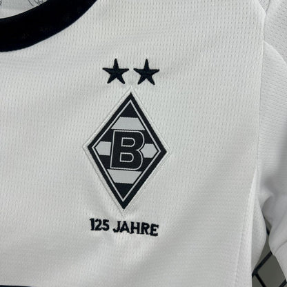Borussia Monchengladbach 2025/26 Home Kids Kit