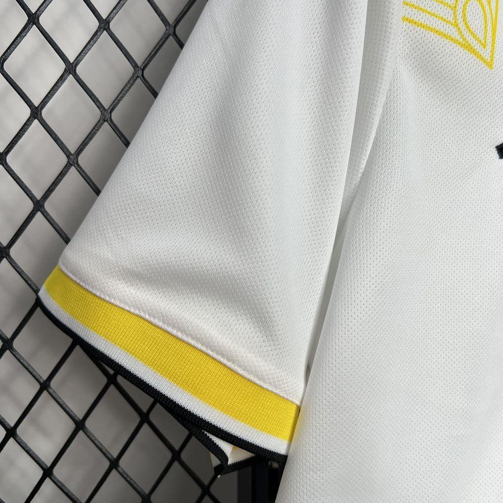 Camisa Mamba Branca e Preta Edição Especial do Real Madrid 2024/25
