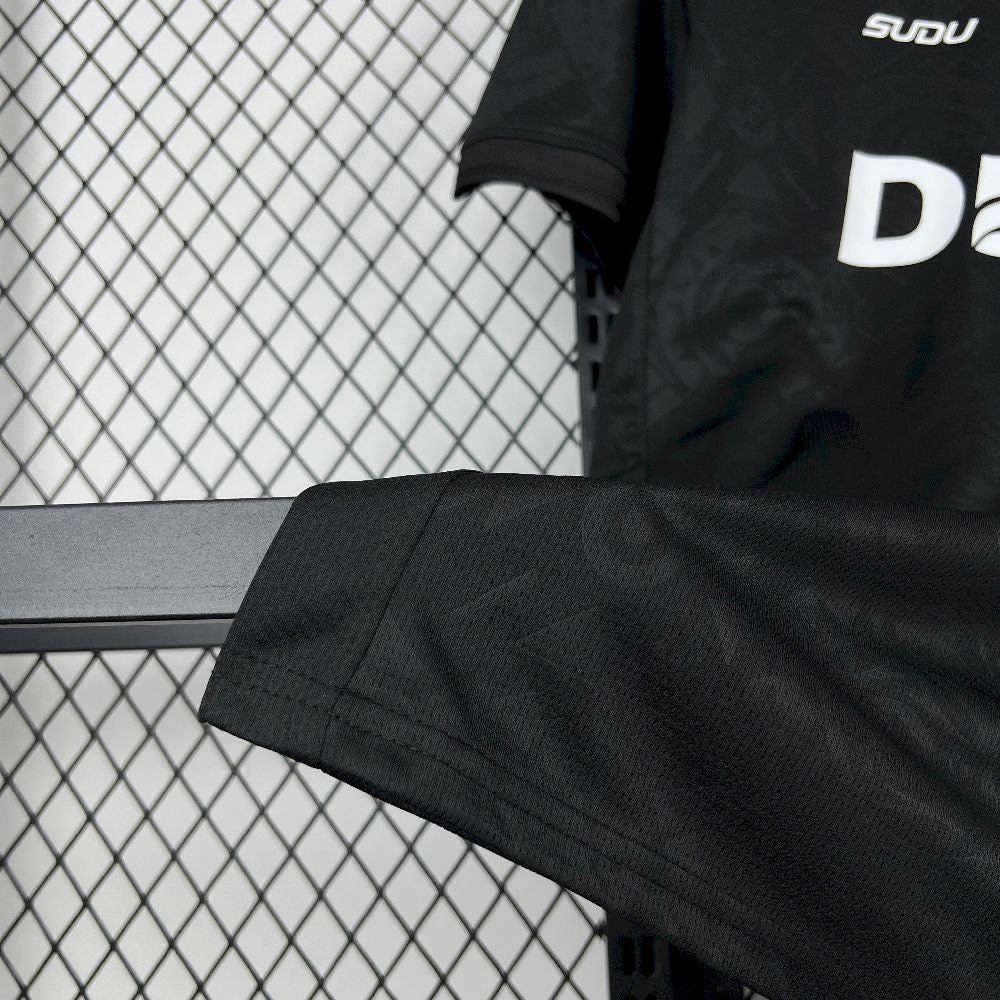 Men's Wolverhampton 2025/26 Goalkeeper Jersey