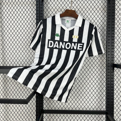 Camisa retrô titular da Juventus 1992/94