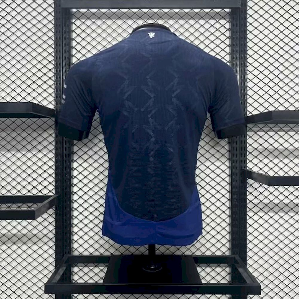 Men's Manchester United 2024/25 Away Jersey Player Version
