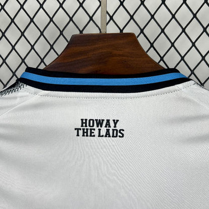 Men's Newcastle United 2025/26 Home Long Sleeves Jersey