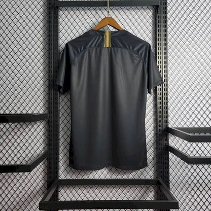 Camisa reserva retrô do Corinthians 2018/19