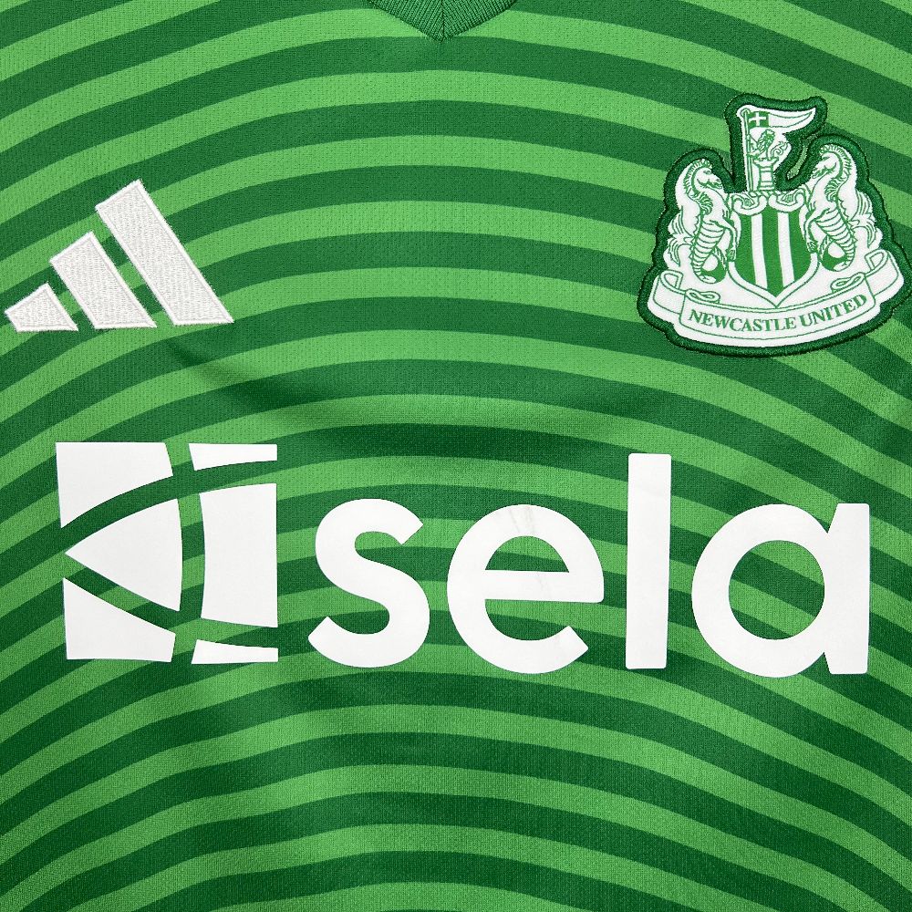 Newcastle United 2025/26 Away Jersey