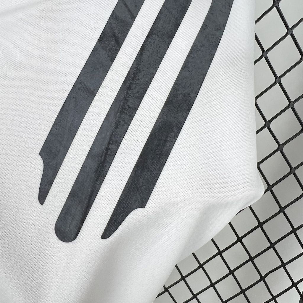Camisa Retro Home Real Madrid 2005/06