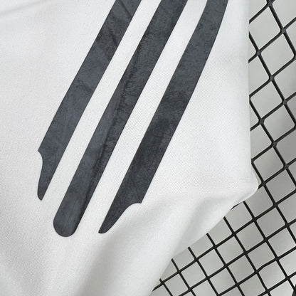 Camisa Retro Home Real Madrid 2005/06