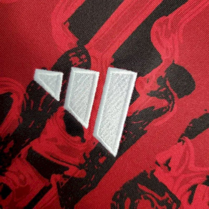 Camisa de treino pré-jogo do Manchester United 2023/24 vermelha e preta