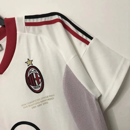 Camisa retrô reserva do AC Milan, edição 2002 da UCL