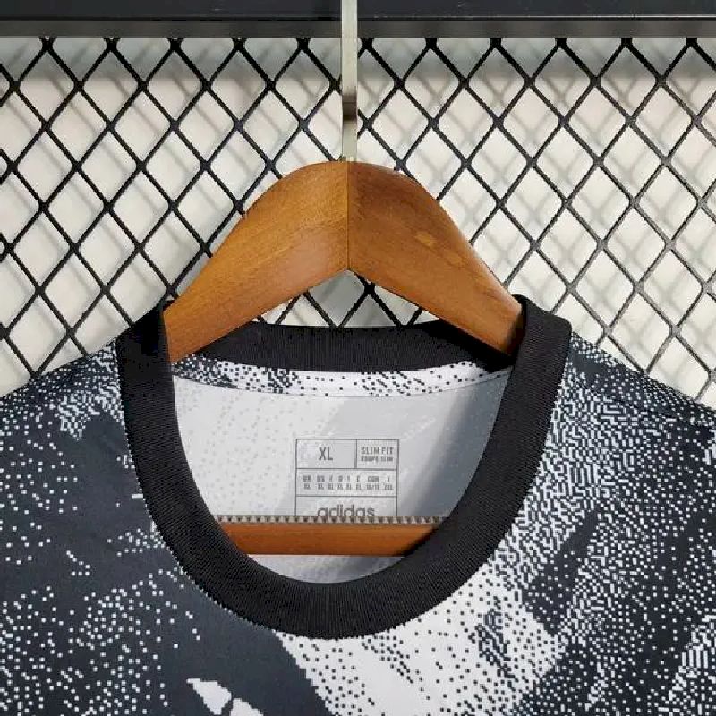 Juventus 2023/24 Pre-Match Training Jersey