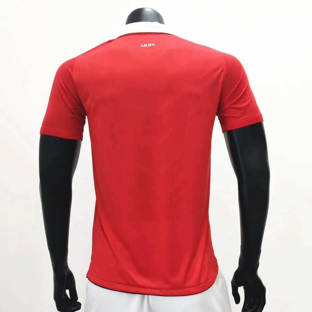 Camisa retrô do Manchester United 2010/11