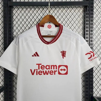 Terceira camisa do Manchester United 2023/24