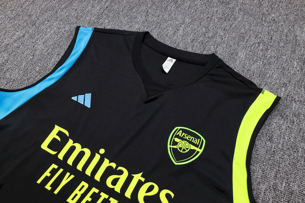 Camiseta regata e short adulto Arsenal 2023/24 815