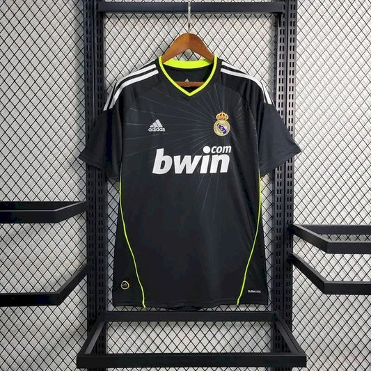 Camisa retrô reserva do Real Madrid 2010/11